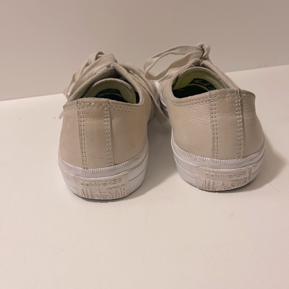 Converse leather Chuck Taylors II no beautiful color in good condition - Picture 5 of 8